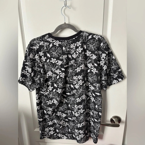 Official Merch | AC/DC Black & White T-Shirt | Size M - Picture 5 of 6